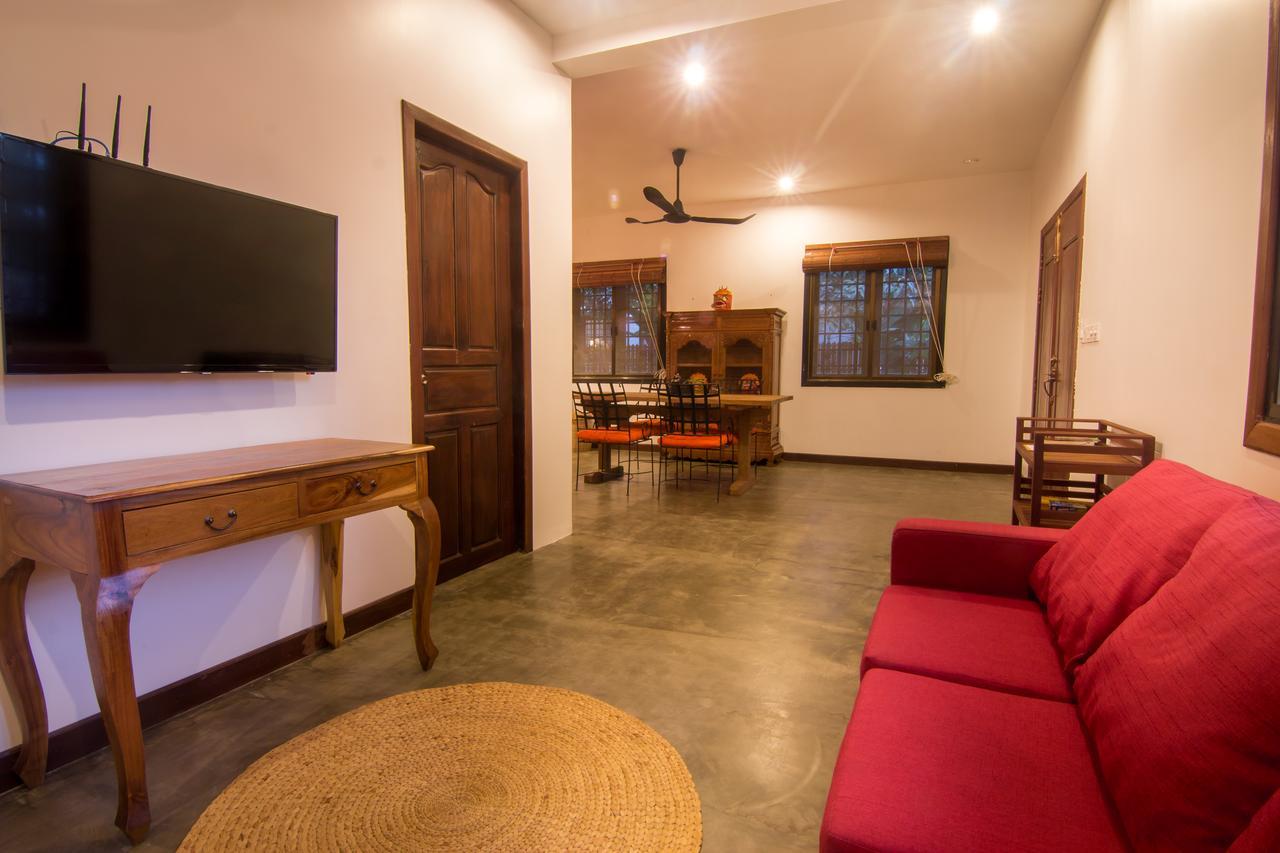 The Orientation Lodge シェムリアップ エクステリア 写真